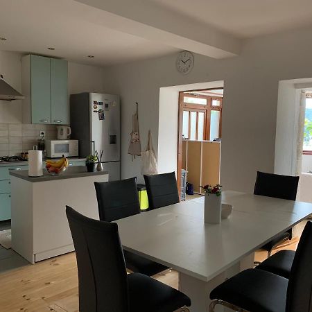 Stonehouse Vis Apartamento Exterior foto